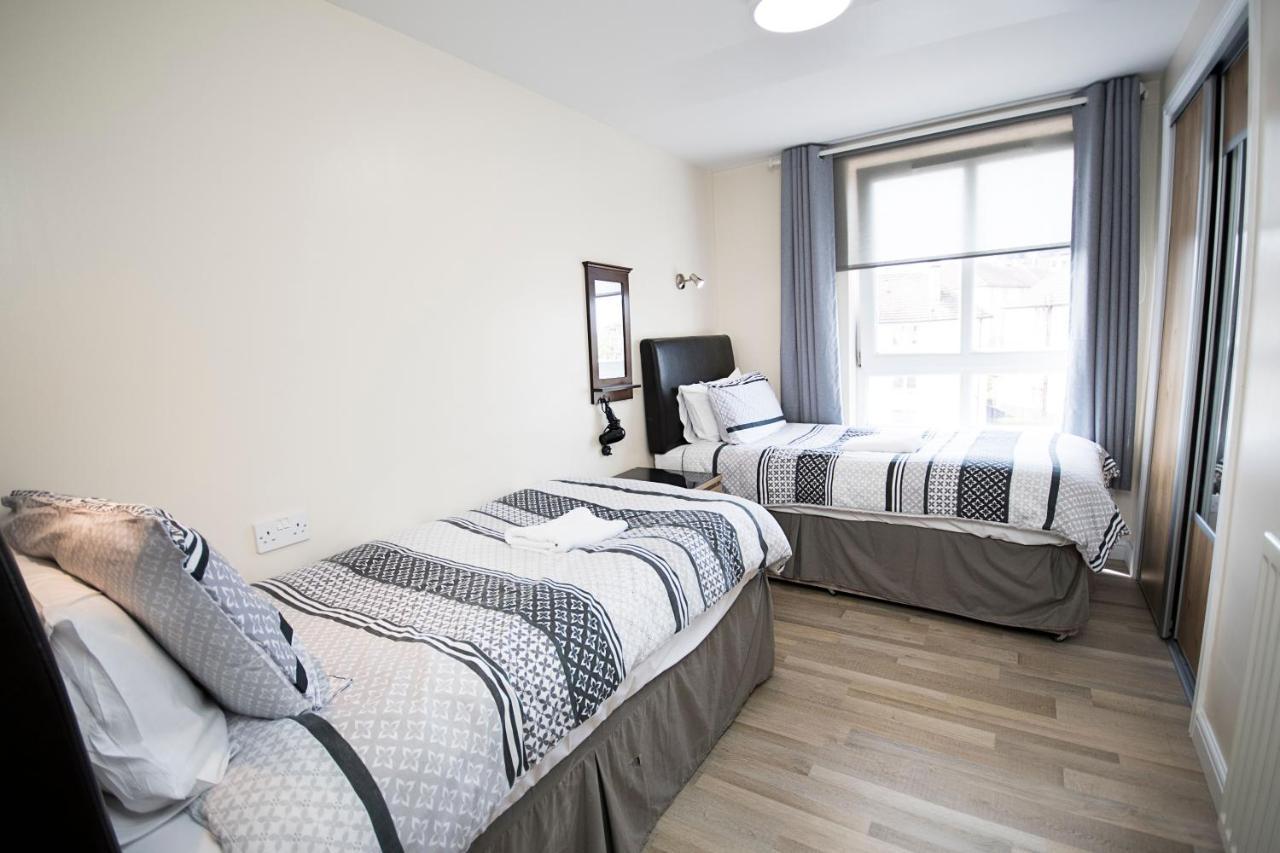 Lochend Serviced Apartments Edinburg Exteriör bild