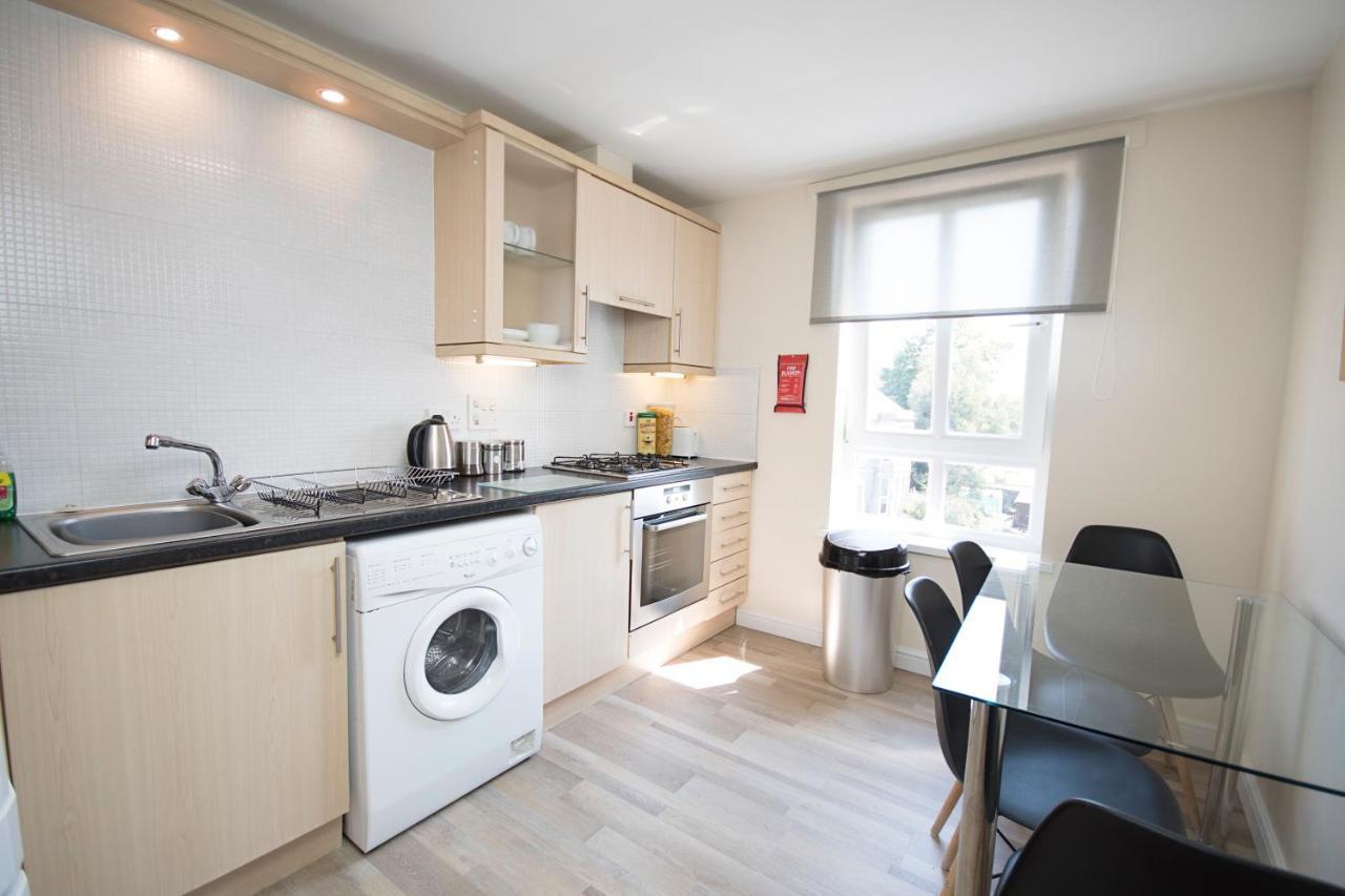 Lochend Serviced Apartments Edinburg Exteriör bild