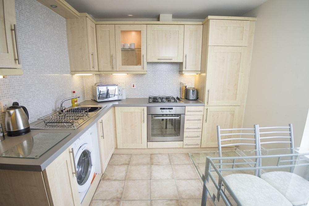 Lochend Serviced Apartments Edinburg Exteriör bild